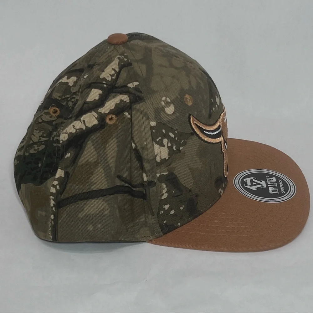 Top Level Bullhead Longhorn SnapBack‎ Cap Camo Embroidered Flat Bill
